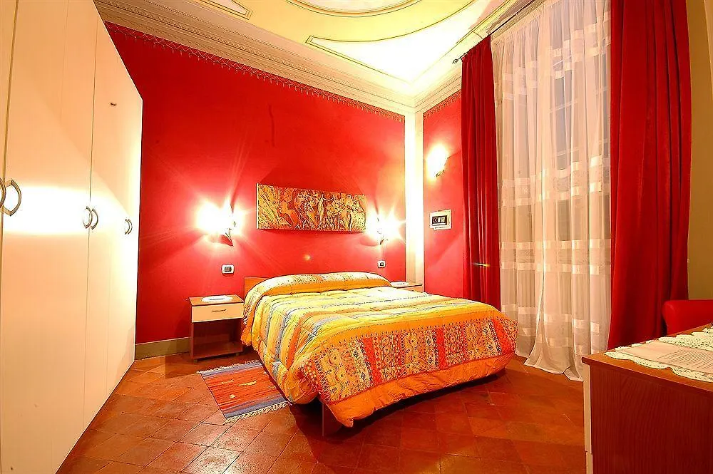 Antica Residenza Del Gallo Lucca 3*,