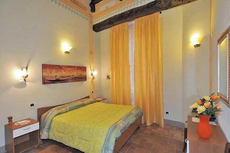 Antica Residenza del Gallo Lucca Italia